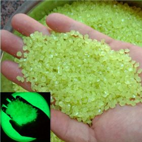 2000pcs/bag Glow In Dark Artificial Stone Gardening Aquarium Landscape Fluorescent Small Stone Vase Hourglass Luminous Sand Fluorescent Particles 50g (Color: yellow, size: 2000pcs/bag)